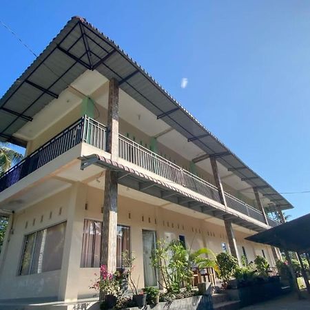 Penginapan Malompek Syariah Padang  Exteriör bild
